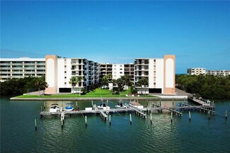 19531 Gulf Blvd Unit 215, Indian Shores, FL 33785