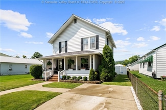 2324 Monroe Ave, Saint Albans, WV 25177