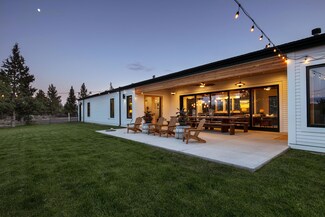 6623 NW Tetherow Rd, Redmond, OR 97756