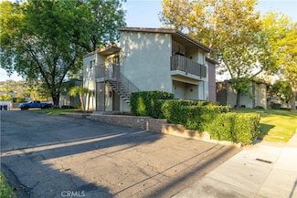 2536 White Oak Place Unit 2, Escondido, CA 92027