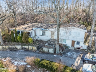 193 Ocean Blvd, Atlantic Highlands, NJ 07716