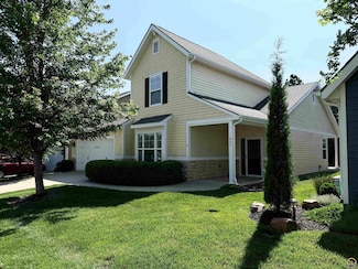 407 N Olivia Ave, Lawrence, KS 66049