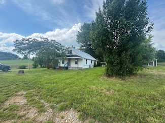 10380 Burkesville Rd, Summer Shade, KY 42166