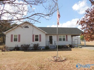 141 Summerford Orr Rd SW, Falkville, AL 35622