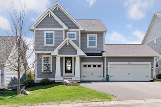 7688 Addisen Ct, Inver Grove Heights, MN 55077