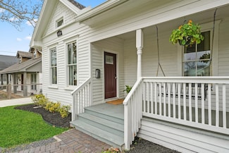 1014 Kern St, Houston, TX 77009