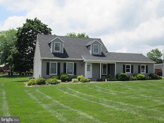 2515 Washington Dr, Gilbertsville, PA 19525