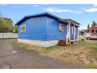 12726 SE Division St Unit 34, Portland, OR 97236