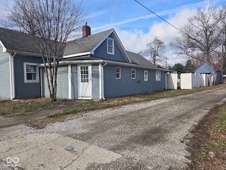 60 W Central St, Rosedale, IN 47874