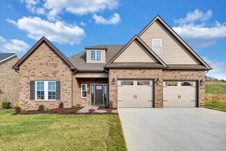 135 Merion Cir, Troutville, VA 24175