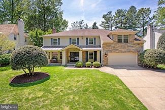 6604 Kenhill Rd, Bethesda, MD 20817