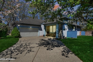 12 Thatcher Ct, Jackson, NJ 08527