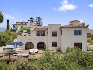 5325 Plunkett Ln, Santa Barbara, CA 93111