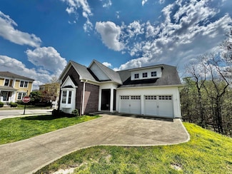 1630 S Hathaway Ct, Bloomington, IN 47401
