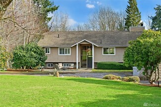 19820 47th Ave NE, Lake Forest Park, WA 98155