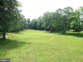 5542 Waterloo Rd, Columbia, MD 21045