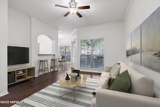 7800 Point Meadows Dr Unit 613, Jacksonville, FL 32256