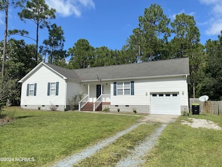 264 Greensboro Rd, Southport, NC 28461