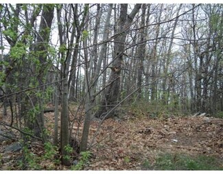 23 Carleton St, Lawrence, MA 01843