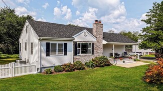 279 Russells Mills Rd, South Dartmouth, MA 02748