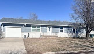 811 Iowa Ave, Pratt, KS 67124