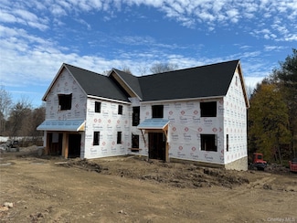 211 Bedford Rd, Chappaqua, NY 10514