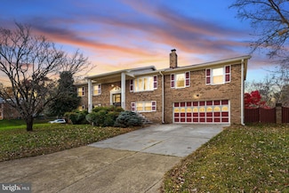 500 Bonhill Dr, Fort Washington, MD 20744