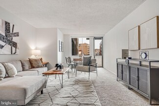 1325 18th St NW Unit 301, Washington, DC 20036