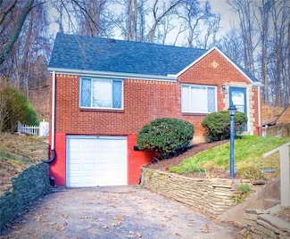 124 Lewis Dr, Pittsburgh, PA 15235