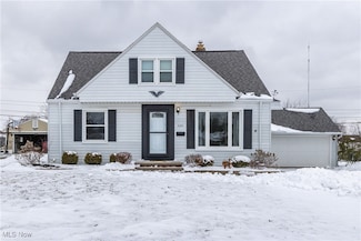 3280 Hilltop Dr, Cleveland, OH 44134