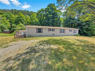 50 S Main St, Cohocton, NY 14826