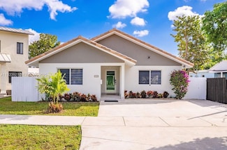 3425 SW 69th Ave, Miami, FL 33155