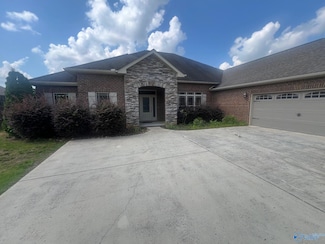 104 Melbridge Dr, Madison, AL 35756