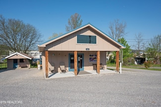 648 Old Douglas Dam Rd, Sevierville, TN 37876