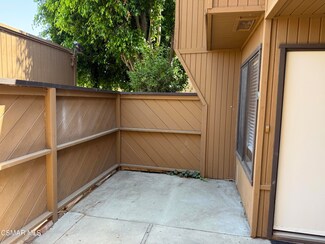100 Hurlbut St Unit 10, Pasadena, CA 91105