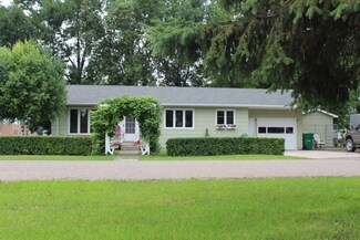 801 6th St, Portland, ND 58274