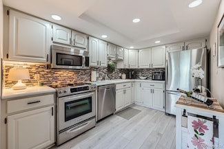 14390 E Marina Dr Unit 403, Aurora, CO 80014