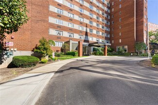 128 N Craig St Unit 804, Pittsburgh, PA 15213