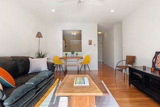 22 Branchfield St Unit 4-1, Dorchester Center, MA 02124