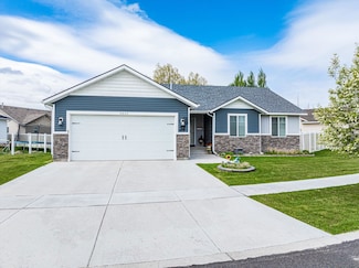 4869 Suzanne Ct, Chubbuck, ID 83202