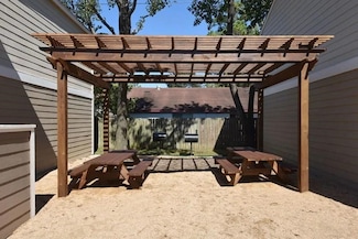 15100 Golden Eagle Unit 608, Humble, TX 77396