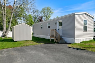 1338 Woodbury Ave Unit 18, Portsmouth, NH 03801