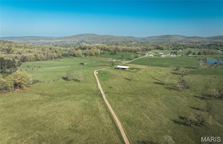 260 Kentucky Derby Ln, Arcadia, MO 63621