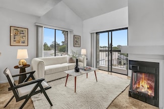 2560 C St Unit 33, San Diego, CA 92102