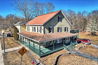 526 Mountain Ave, Purling, NY 12470