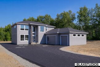 7585 N Beaver Creek Cir, Palmer, AK 99645