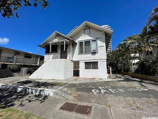 1542 Keeaumoku St, Honolulu, HI 96822