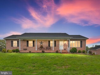 120 Edenwood Ln, Hedgesville, WV 25427