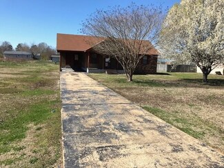 540 Old Highway 125, Bolivar, TN 38008