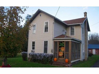 2310 Harris Rd, Palmyra, NY 14522